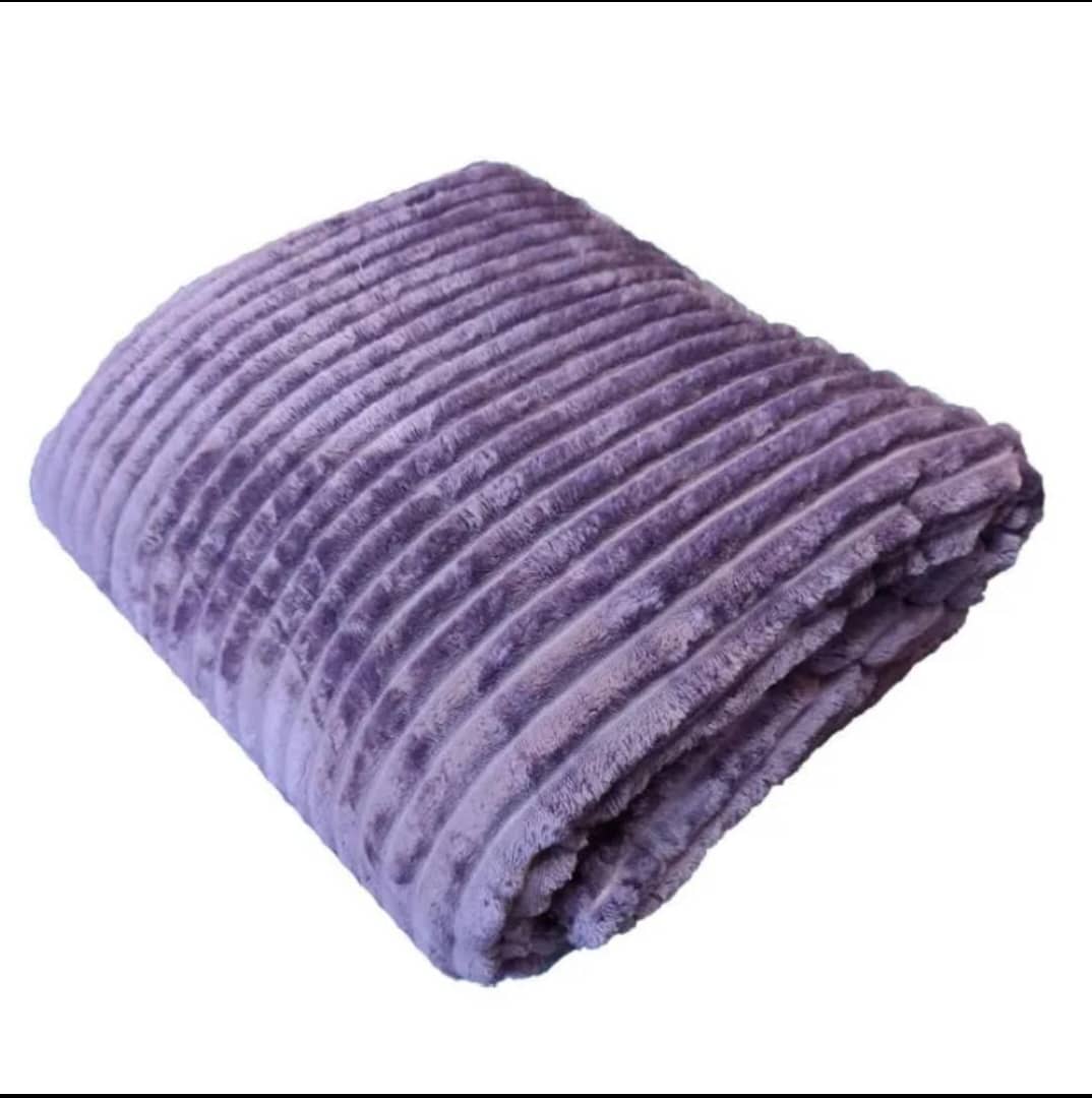 پتو مسافرتی دو نفره مدل پلیسه بنفش