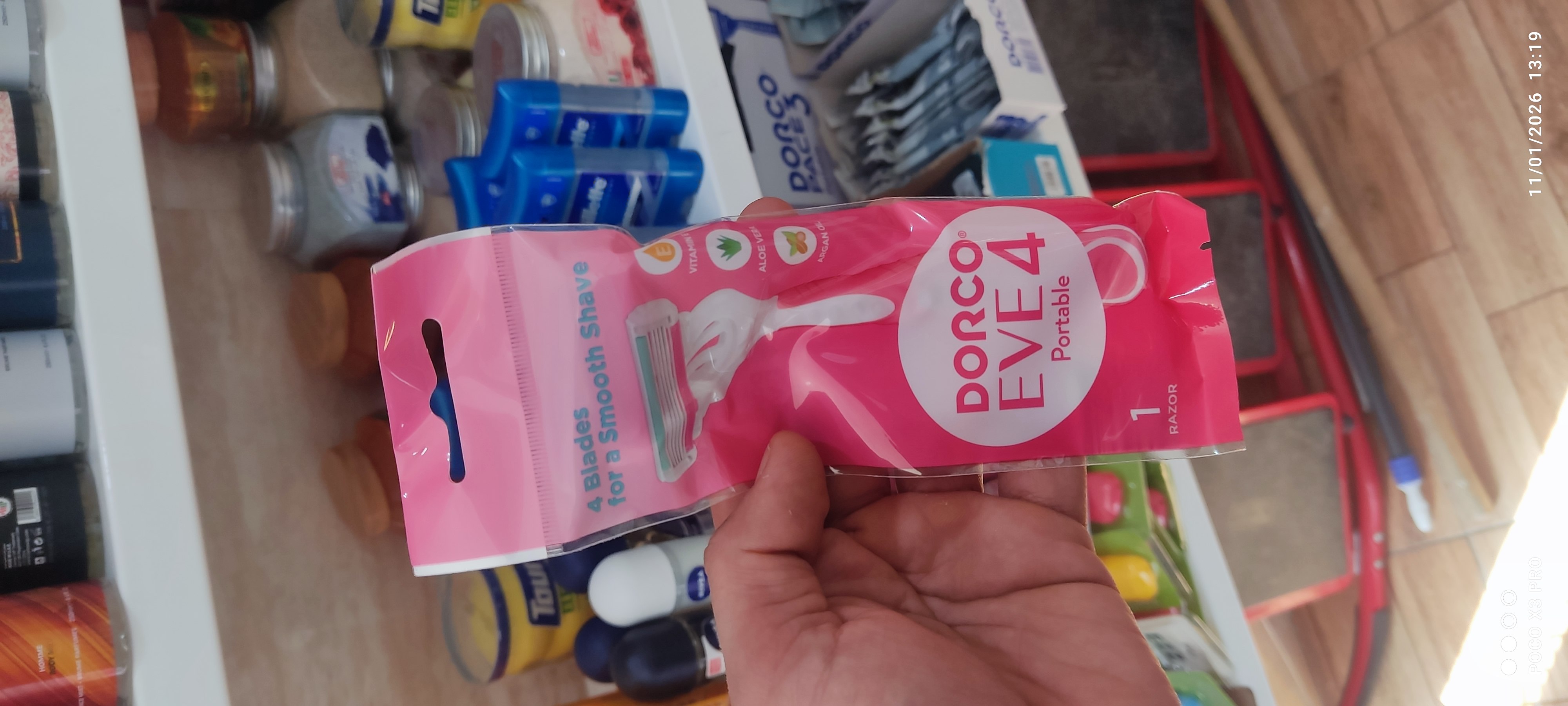 خودتراش ژیلت زنانه دورکو مدل eve4