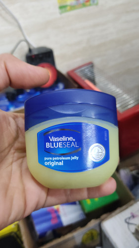 وازلین خارجی اصل