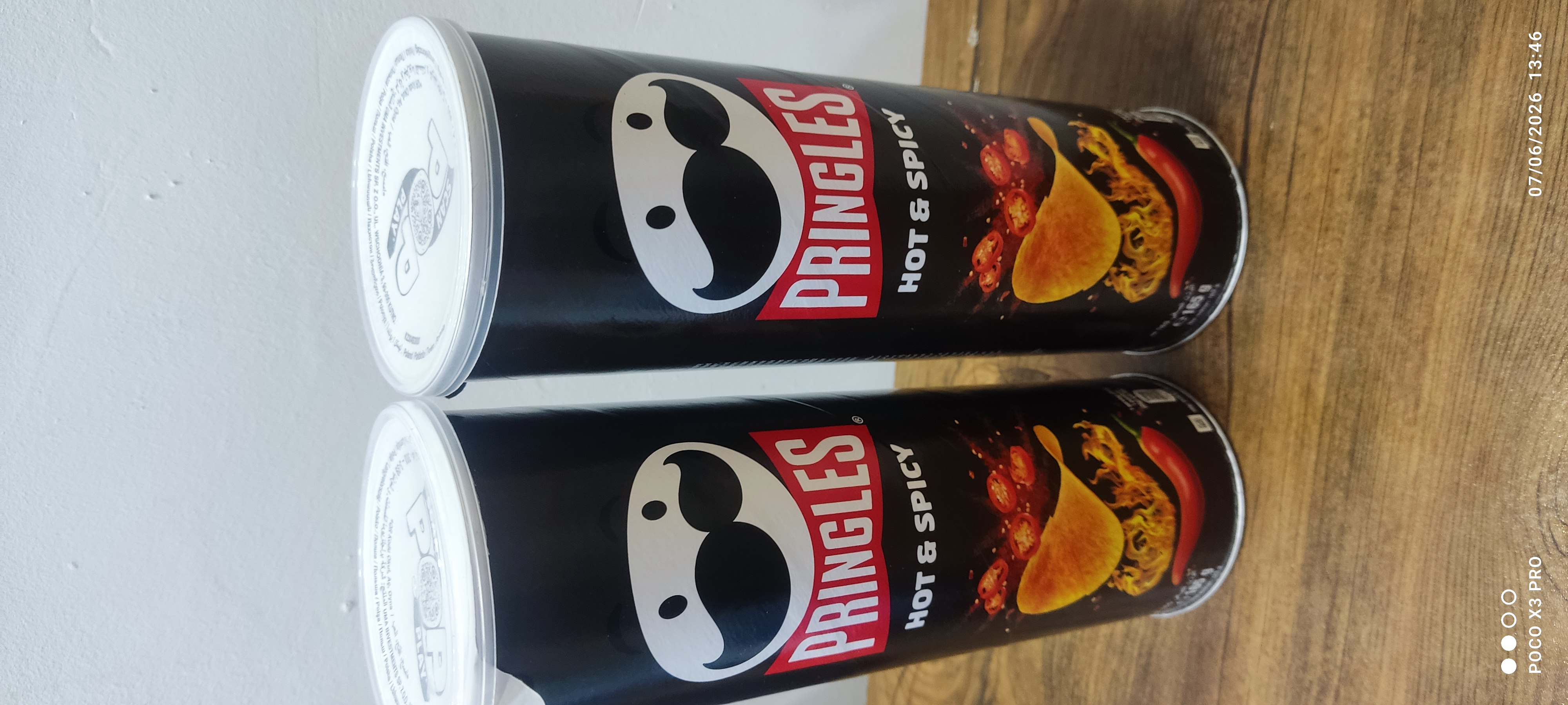 چیپس پرینگلز اصل با طعم Hot&Spicy
